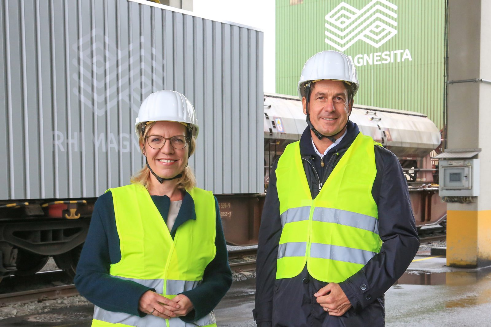 Alles auf Schiene RHI Magnesita weiht ContainerTerminal ein RHI